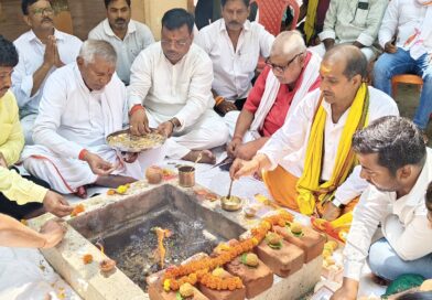 चकिया में आस्था का सबसे बड़ा प्रोजेक्ट: निर्भयदास हनुमान मंदिर बनेगा भव्य, शुरू हुआ ₹1.84 करोड़ का निर्माण