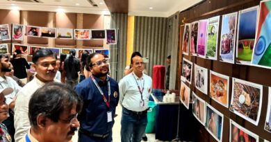 AI से डरें नहीं, उसे बनाएं अपनी ताकत : डॉ. विनय तिवारी, विश्व फोटोग्राफी दिवस पर न्यू बनारस कैमरा सोसाइटी का आयोजन