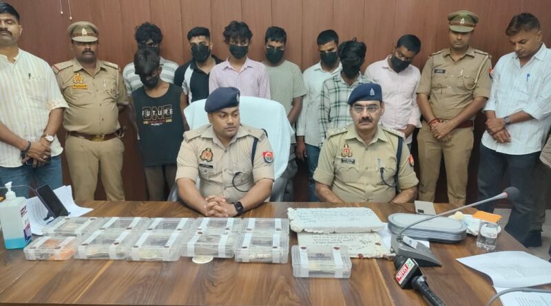 बंद मकान थे निशाने पर, रात में टूटते थे ताले….चोरों के गैंग का बड़ा खुलासा, 8 गिरफ्तार; वेन्यू कार और 3.50 लाख नकद बरामद….. अर्जुन की नजरों से बच नहीं पाए, तीन टीमें मिलकर धरदबोचा