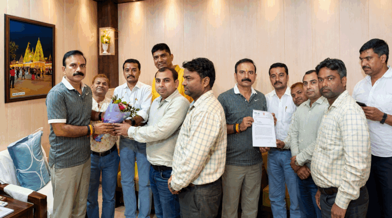 चंदौली – आयुष चिकित्सकों की आवाज बनी विधायक सुशील की कलम, मुख्यमंत्री तक पहुंचा मानदेय विसंगति का मामला……लिखा पत्र, चार हजार चिकित्सकों की लंबित मांग पर विधायक ने मुख्यमंत्री को लिखा पत्र, विधायक मुगलसराय भी लिखें है सीएम को पत्र